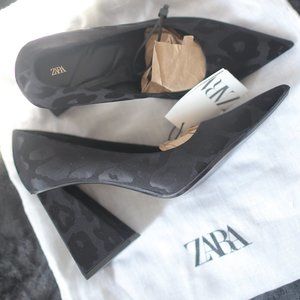 Zara Black Patterned Heels